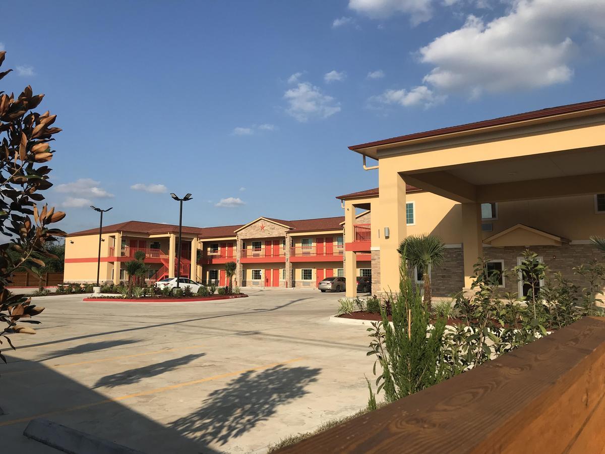 Scottish Inn & Suites - Iah Airport ฮัมเบิล ภายนอก รูปภาพ